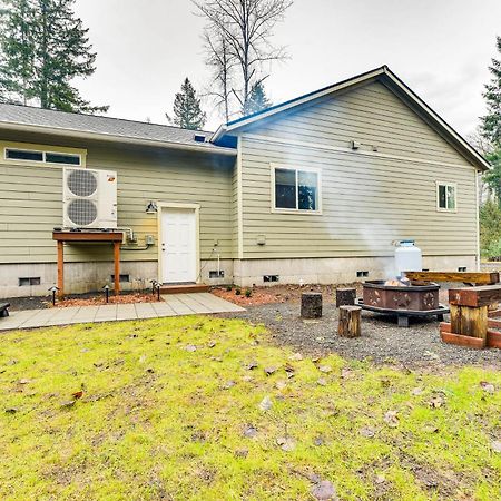 Family-Friendly Packwood Retreat With Deck!ヴィラ エクステリア 写真