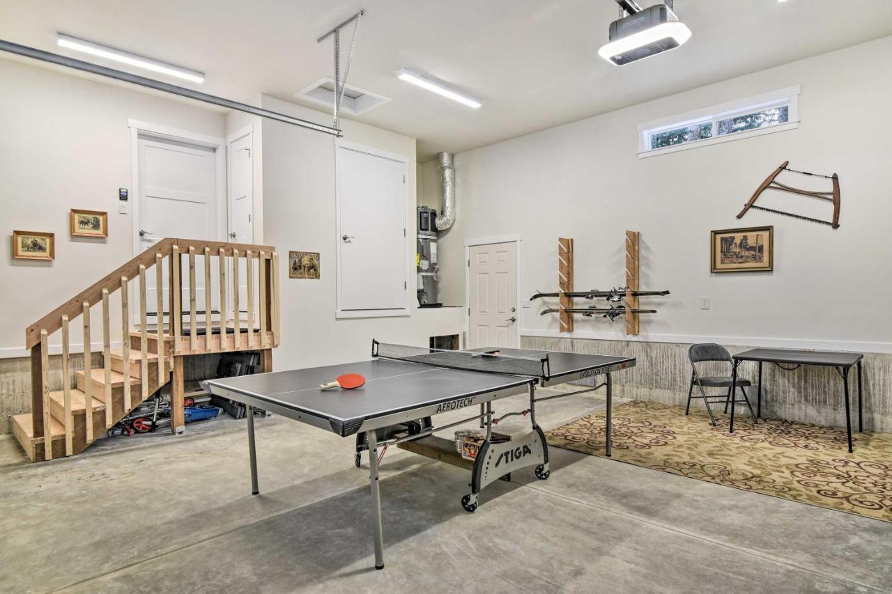 Family-Friendly Packwood Retreat With Deck!ヴィラ エクステリア 写真
