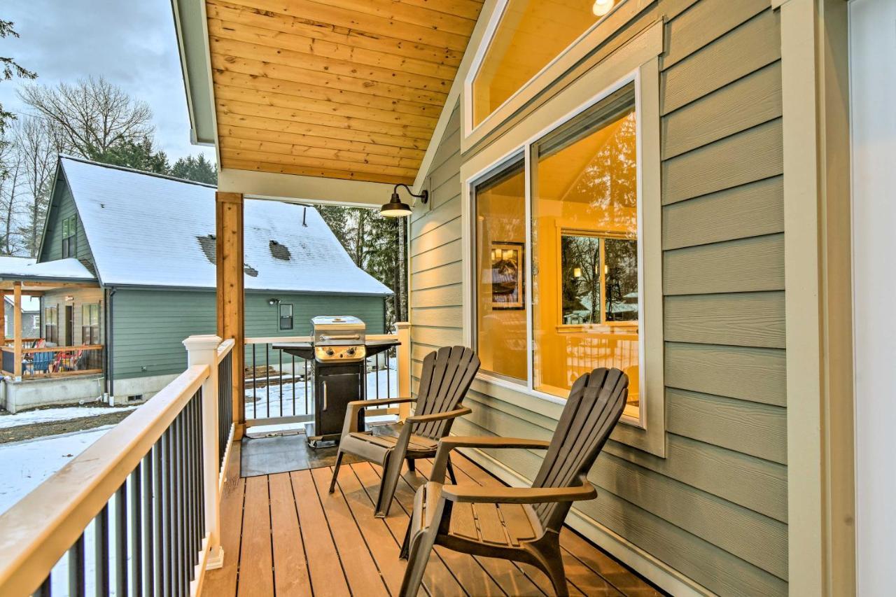 Family-Friendly Packwood Retreat With Deck!ヴィラ エクステリア 写真