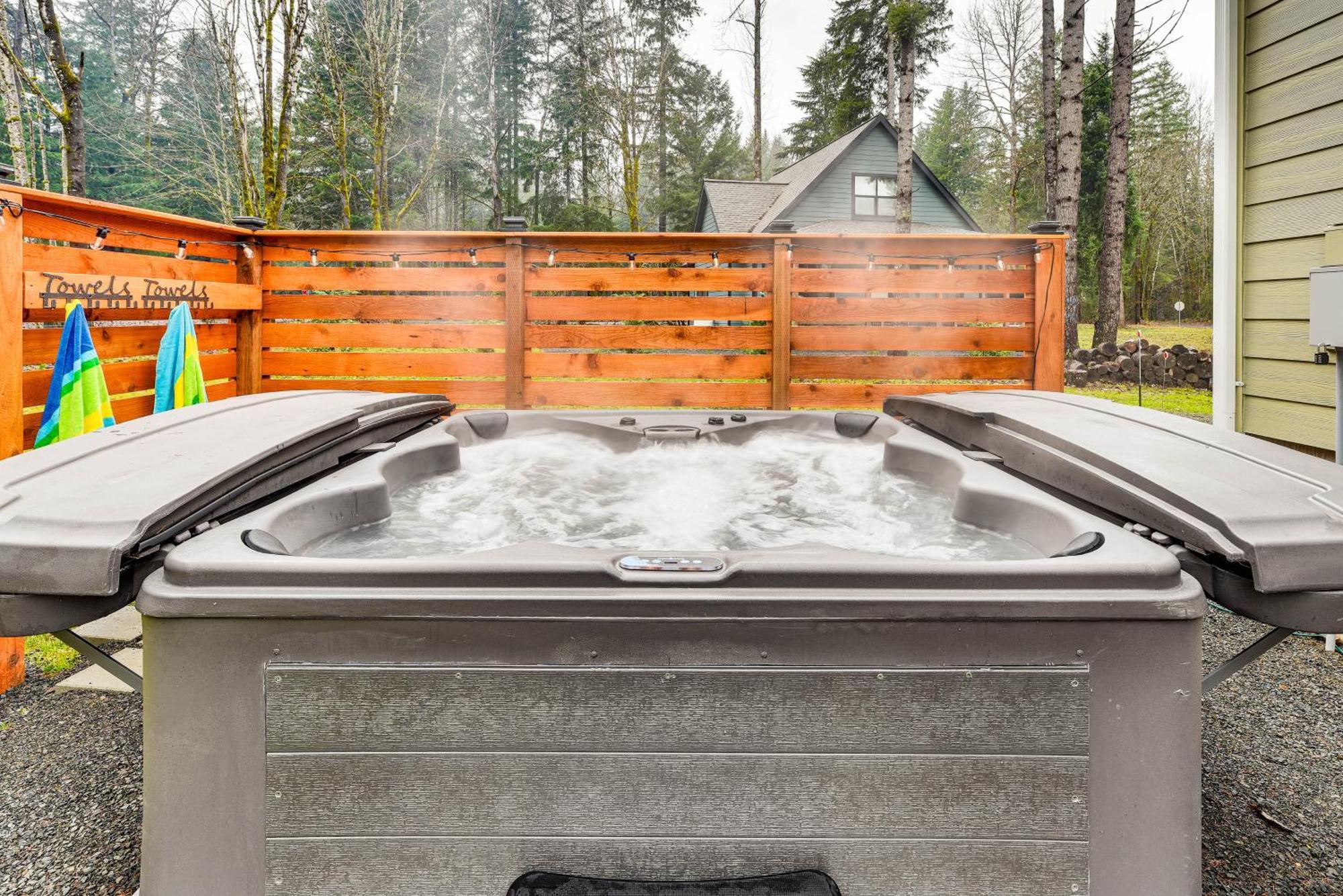 Family-Friendly Packwood Retreat With Deck!ヴィラ エクステリア 写真